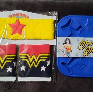 Wonder Woman Sweatband Set & Ice Cube Tray
